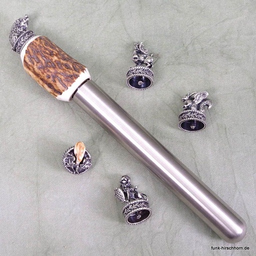 [P0022500-Natur-UNI] Flachmann geschn. Hirschkopf + Kappe 264/51